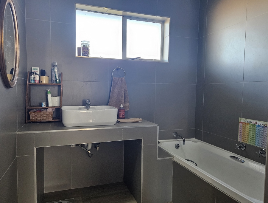 9 Bedroom Property for Sale in Ferreira Town Eastern Cape